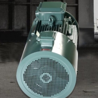 千斤頂用電機驅動制動怎么設計