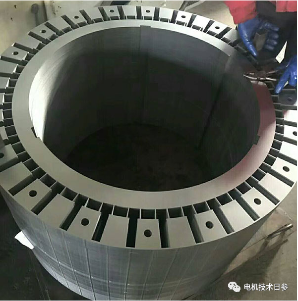 功率因數變量中勵磁電流波動因素的探討